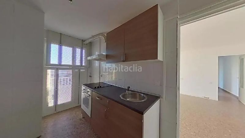 Foto a8ae375c-e946-4422-b2c9-b83427156ae8. Pis a Torrent Ballester Viladecans