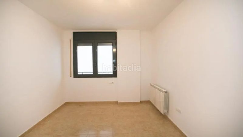 Foto 50c0fa95-bd72-4032-a2fd-e26af2c08c9e. Pis a Alcarràs