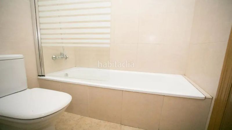 Foto 935bb149-66b2-4132-8791-ecbb70657d52. Pis a Alcarràs