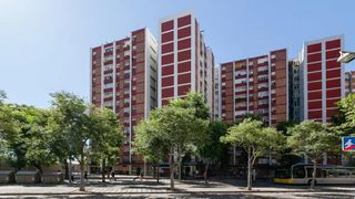 Etagenwohnung in Avinguda de la República Argentina