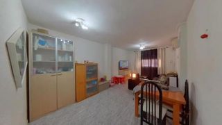 Etagenwohnung  Carrer de l'estany de la ricarda. Prat de llobregat (el), (barcelona). en rentabilidad (se vende a