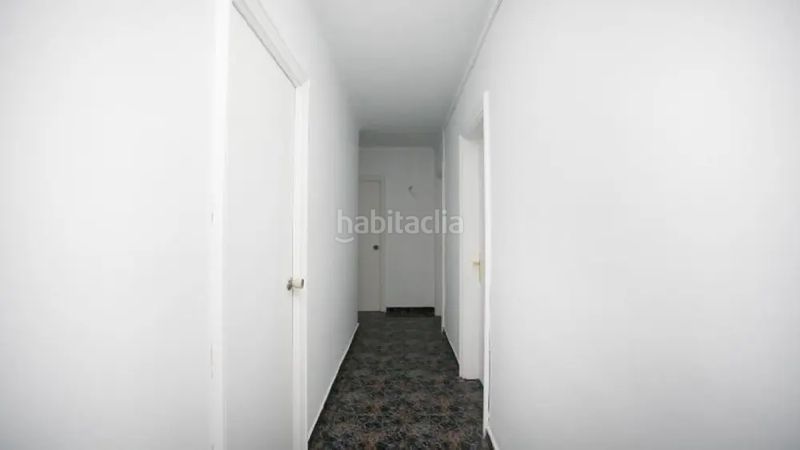 Foto 5be99ef2-2612-4edf-bb7e-dd83ebc28966. Pis a Centre Salt