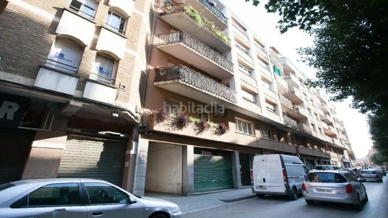Foto 656babeb-a2bf-4216-8887-0340d7f9873d. Pis a Centre Salt