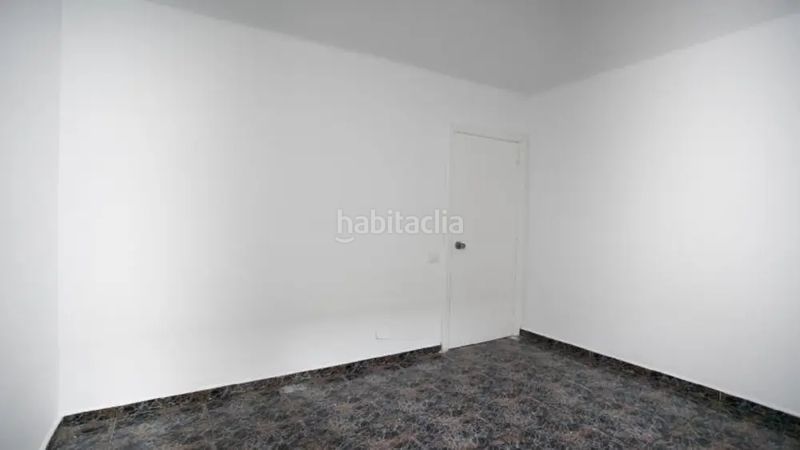 Foto f7532364-d46e-4692-81db-b49f3e51f812. Pis a Centre Salt