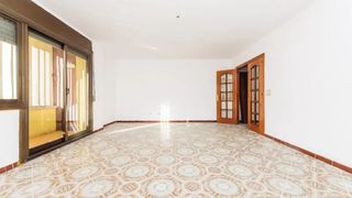 Pis  Carrer d'antoni gaudí. Granollers, (barcelona). en rentabilidad (se vende alquilado, no
