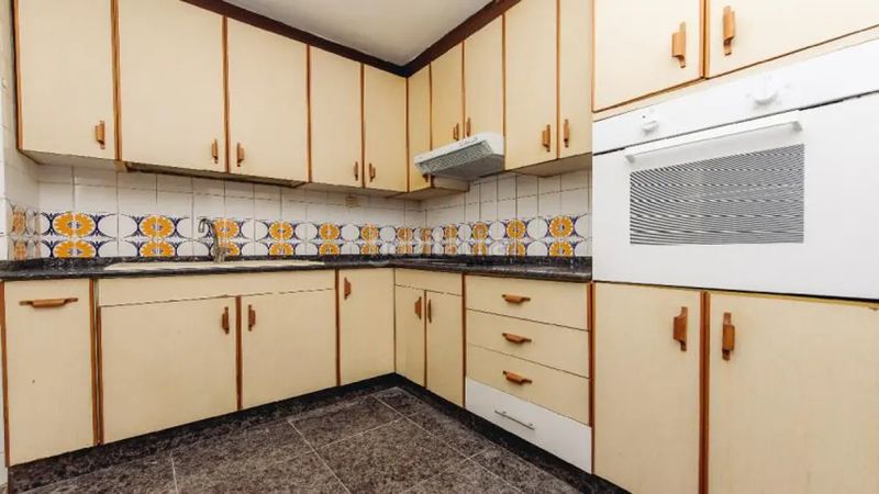 Foto 1ddca698-894d-4276-a592-5ff1b574c02e. Piso , (barcelona). en rentabilidad (se vende alquilado, no se puede visitar ni hipotecar). en Granollers