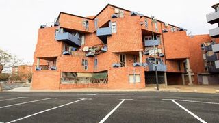 Pis  Avinguda de barcelona. Reus, (tarragona). en rentabilidad (se vende alquilado, no se pu