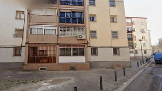 Pis a Calle de Cáceres