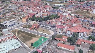 Terreny residencial  Avenida de oviedo. León, (león) sect ventas oeste (casco urbano).