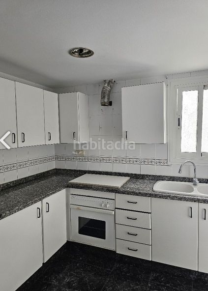 Foto 79a3d68b-a58c-4853-8df9-fc690a5c6017. Pis a Alaquàs