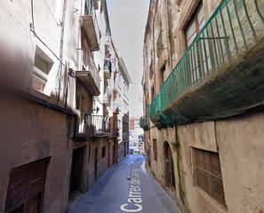 Pis a Carrer de Santa Llúcia