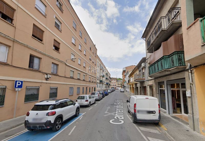 Foto f4e0594b-195b-49f0-8dbf-7bdad87cd930. Pis a Manlleu