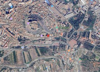 Industrial building in Onda. Cm