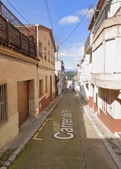 Flat  Carrer del pi. Gelida (barcelona). sin posesión “ocupado” (no se puede visitar