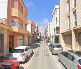 Pis  Carrer del president companys. El vendrell (tarragona). sin posesión “ocupado” (no se puede vis