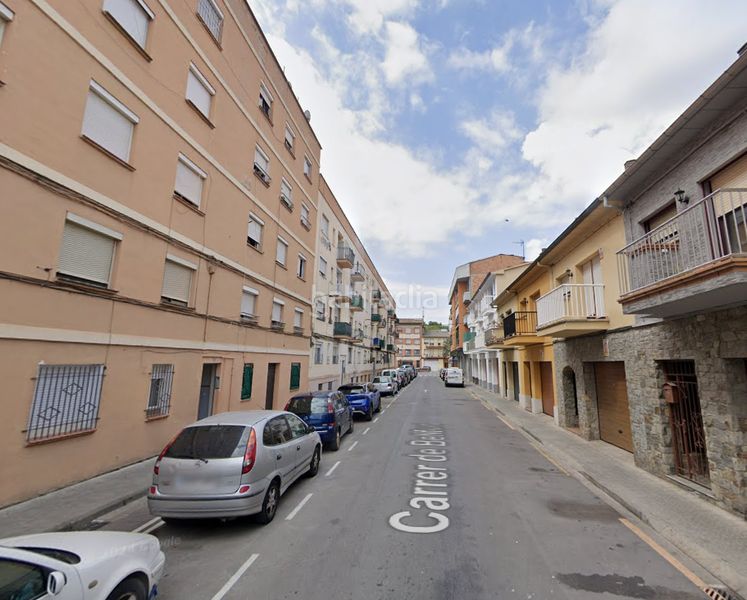 Foto f0b5d364-3c44-4caa-9f27-b4605f3bc13d. Pis a Manlleu