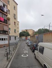 Pis  Calle de cáceres. Badalona (barcelona). "okupado" (no se puede visitar ni hipoteca