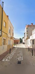 Casa  Passatge de la mare de déu de la cabeza. Reus (tarragona). sin posesión “ocupado” (no se puede visitar ni