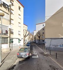 Pis  Carrer santa joana lestonnac. Badalona (barcelona). "okupado" (no se puede visitar ni hipoteca