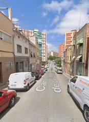 Pis  Carrer de la mare de déu de lorda. Badalona (barcelona). "okupado" (no se puede visitar ni hipoteca