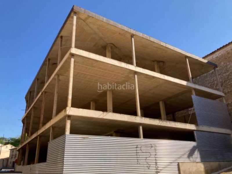 Foto bbd51dfe-aca4-4b0d-a357-6cbc5ee35dc9. Edificio in Dicastillo