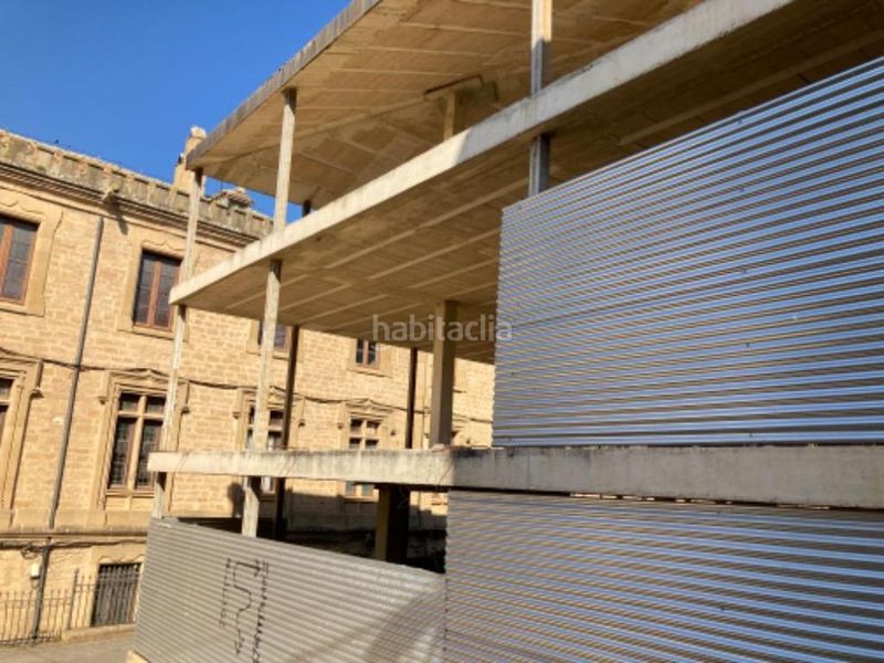Foto db9a9e9f-32a6-4391-8691-dd38a738c98f. Edificio in Dicastillo