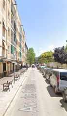 Pis  Avinguda de caldes de montbui. Mollet del vallès (barcelona). "okupado" (no se puede visitar ni