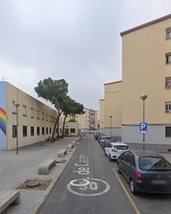 Pis  Calle de cáceres. Badalona (barcelona). "okupado" (no se puede visitar ni hipoteca