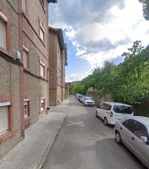 Etagenwohnung  Carrer guixaro. Casserres (barcelona). sin posesión “ocupado” (no se puede visit