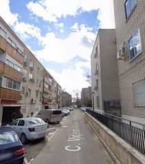 Pis a Calle Vicente Aleixandre