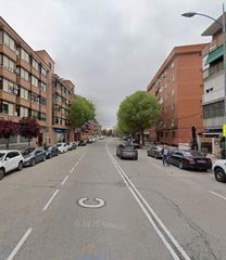 Etagenwohnung  Calle de extremadura. Fuenlabrada (madrid). sin posesión “ocupado” (no se puede visita