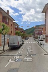 Flat  Calle confederació hpo. Cercs (barcelona). sin posesión “ocupado” (no se puede visitar n