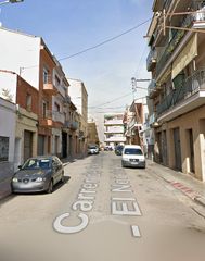 Flat  Carrer de salvador seguí - el noi del sucre. Sabadell (barcelona). "okupado" (no se puede visitar ni hipoteca