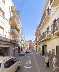 Appartamento  Carrer sant joan bosco. Mataró (barcelona). "okupado" (no se puede visitar ni hipotecar)