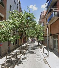Etagenwohnung  Carrer de la mare de déu de lorda. Barcelona (barcelona). "okupado" (no se puede visitar ni hipotec
