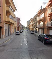 Appartement  Carrer de lluís coll. Manlleu (barcelona). sin posesión “ocupado” (no se puede visitar