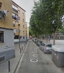 Etagenwohnung  Calle de cáceres. Badalona (barcelona). "okupado" (no se puede visitar ni hipoteca