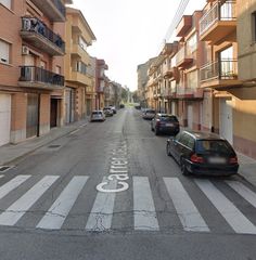 Appartement  Carrer cal batlle. Manlleu (barcelona). "okupado" (no se puede visitar ni hipotecar