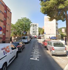 Flat  Avinguda del marquès de mont-roig. Badalona (barcelona). "okupado" (no se puede visitar ni hipoteca