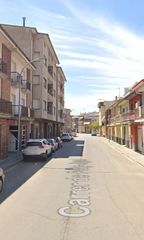Pis  Carrer del puig-agut. Manlleu (barcelona). "okupado" (no se puede visitar ni hipotecar