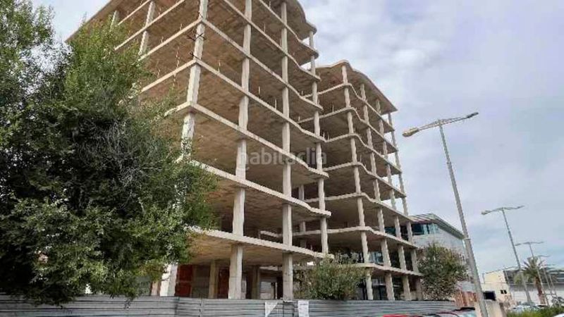 Foto f6fb0a07-ec66-4a0e-af1b-2b4aa2bcc66d. Edifici a San Miguel Murcia