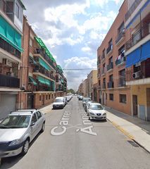 Pis  Carrer de mossèn àngel rodamilans. Terrassa (barcelona). "okupado" (no se puede visitar ni hipoteca