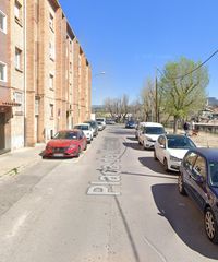 Flat  Plaça de montserrat. Igualada (barcelona). "okupado" (no se puede visitar ni hipoteca