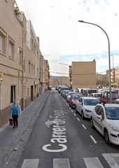 Flat  Carrer de feijóo. Sabadell (barcelona). sin posesión “ocupado” (no se puede visita