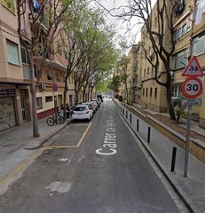 Pis  Carrer de les mimoses. L`hospitalet de llobregat (barcelona). "okupado" (no se puede vi