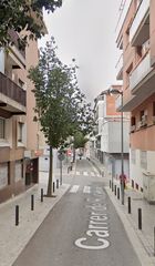 Appartamento  Carrer de ruperto chapí. Badalona (barcelona). sin posesión “ocupado” (no se puede visita