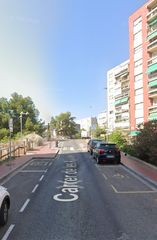 Pis  Carrer de les agudes. Barcelona (barcelona). "okupado" (no se puede visitar ni hipotec