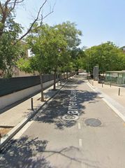 Pis  Carrer de cervantes. Santa coloma de gramenet (barcelona). sin posesión “ocupado” (no