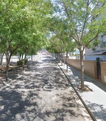 Pis  Carrer de cervantes. Santa coloma de gramenet (barcelona). sin posesión “ocupado” (no