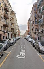 Pis  Carrer dels pins. L'hospitalet de llobregat  (barcelona). sin posesión “ocupado” (